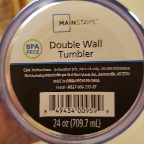 3 fun cups and bowl. 2 plastic cups, one thin stainless steel and small bowl. - Picture 7 of 12